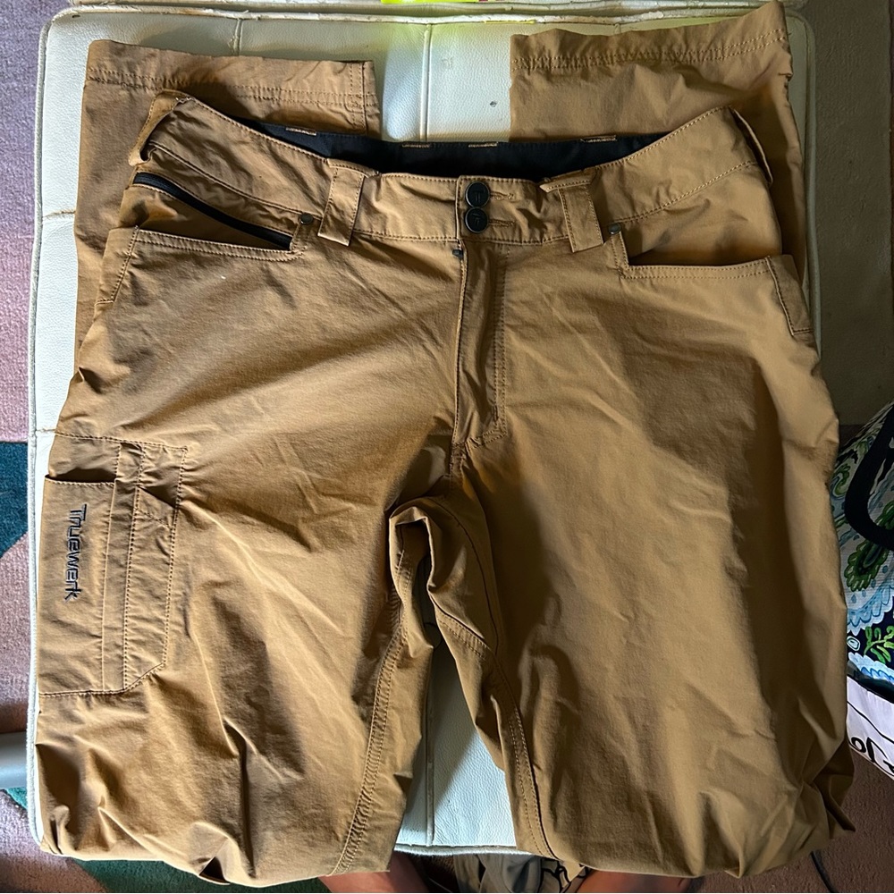 Truewerk T1 Werkpant Men’s in Sand Like New 34/36